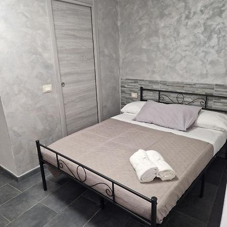 Apartament Caterina Neapol Zewnętrze zdjęcie